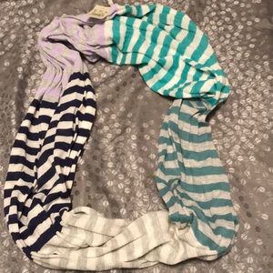 AE multi-colored Scarf